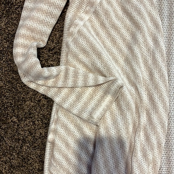 Super soft cardigan, size medium - Picture 2 of 3